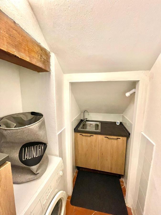 Maila Apartments 25Min From Florence Prato  Buitenkant foto